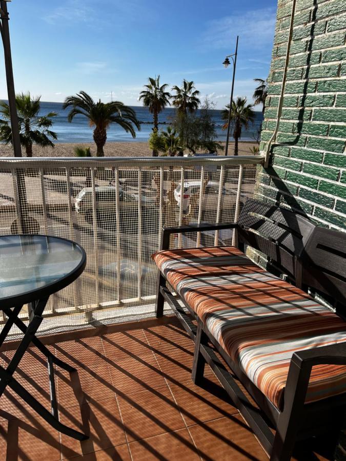 Apartment En Primera Linea De Playa Con Vistas
